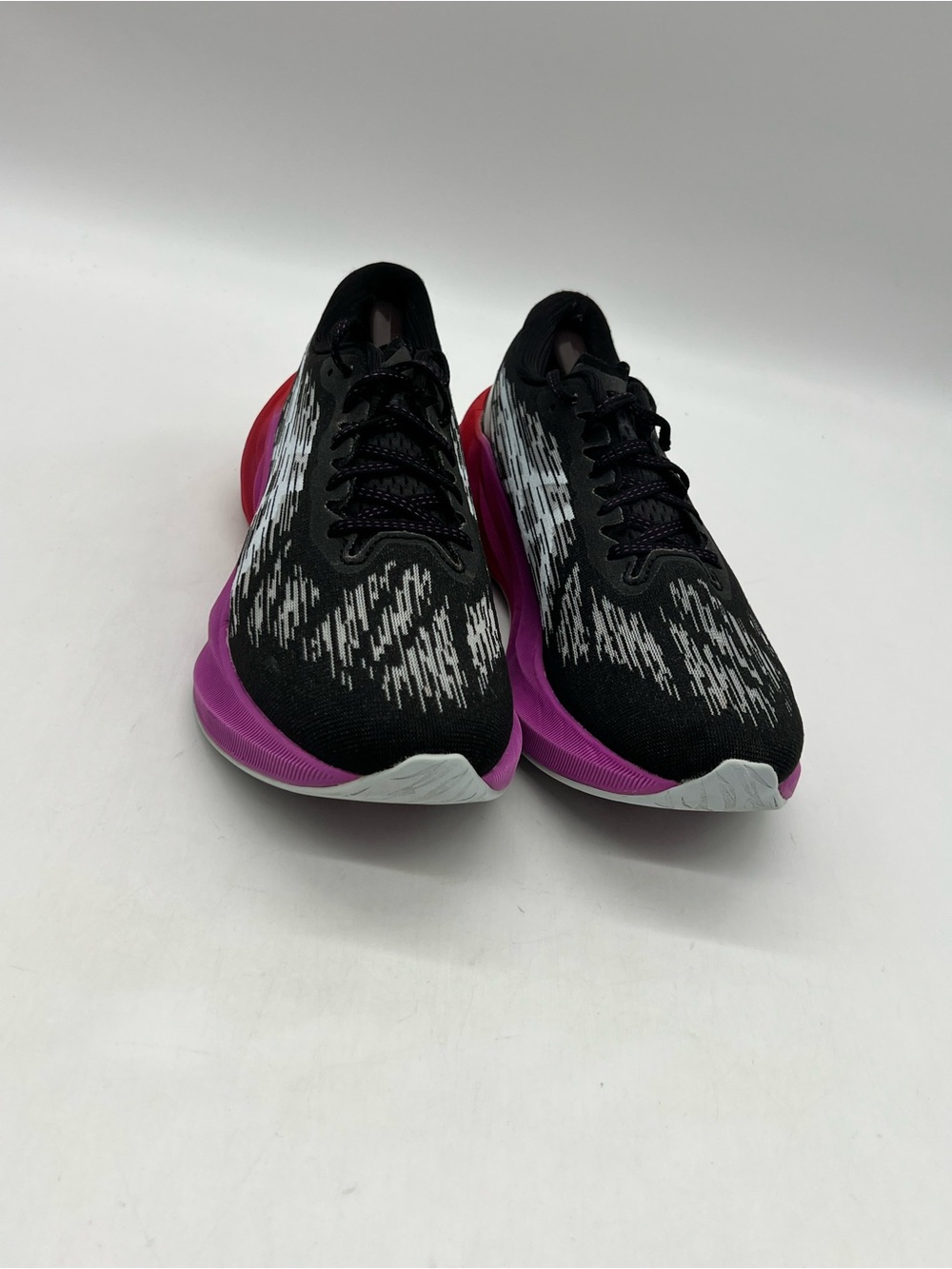 ASICS Novablast 3 Black Soft Sky Women Size 10.5 Running Shoes 1012B288 Sneakers